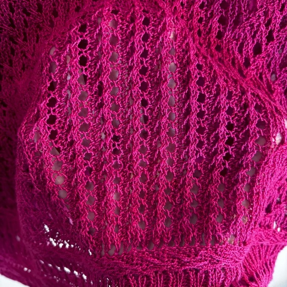 LUCKY BRAND Sz S Top Crochet Sheer Side Panels Crew Neck Longer Line Tank Top - Picture 8 of 8